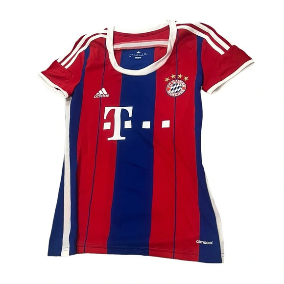 BAYERN MUNICH HOME FOOTBALL SHIRT SOCCER JERSEY ADIDAS size small - Picture 1 of 5